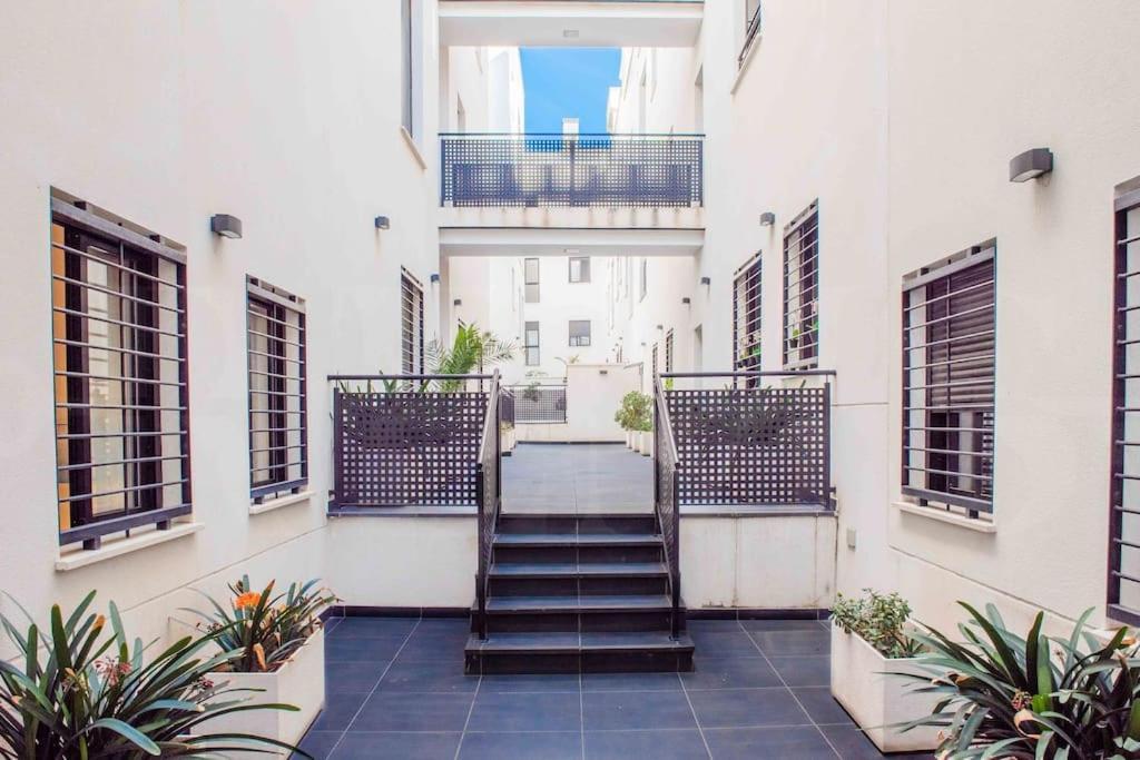 Relaxing Apartment With Parking In The Center By Rems Malaga Ngoại thất bức ảnh
