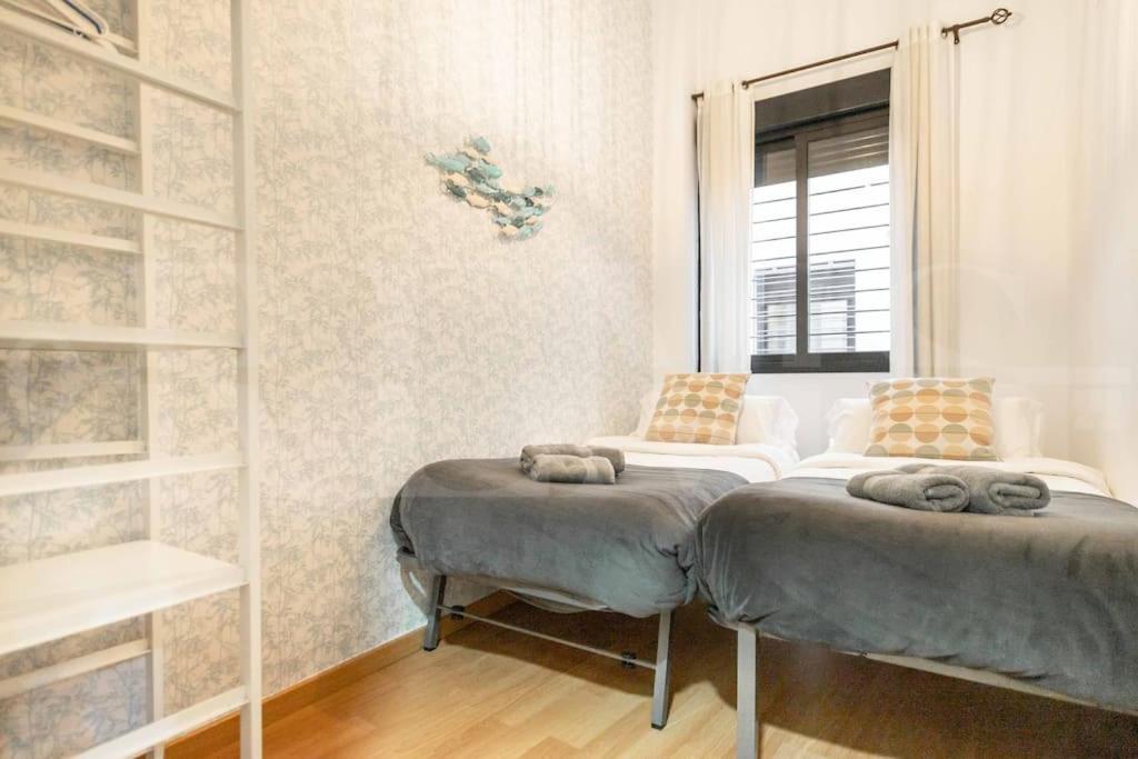 Relaxing Apartment With Parking In The Center By Rems Malaga Ngoại thất bức ảnh