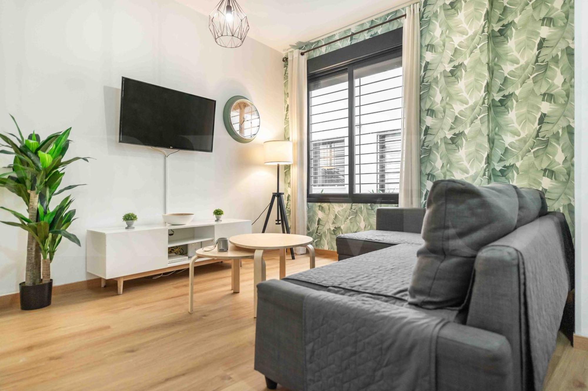 Relaxing Apartment With Parking In The Center By Rems Malaga Ngoại thất bức ảnh